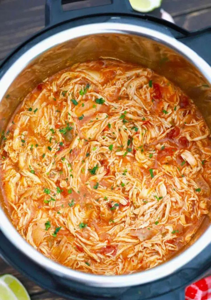 Instant Pot Mexican Chicken - Cookinandcampin.com